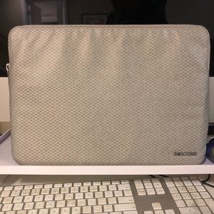 Grey Laptop Sleeve 13” Incase Brand